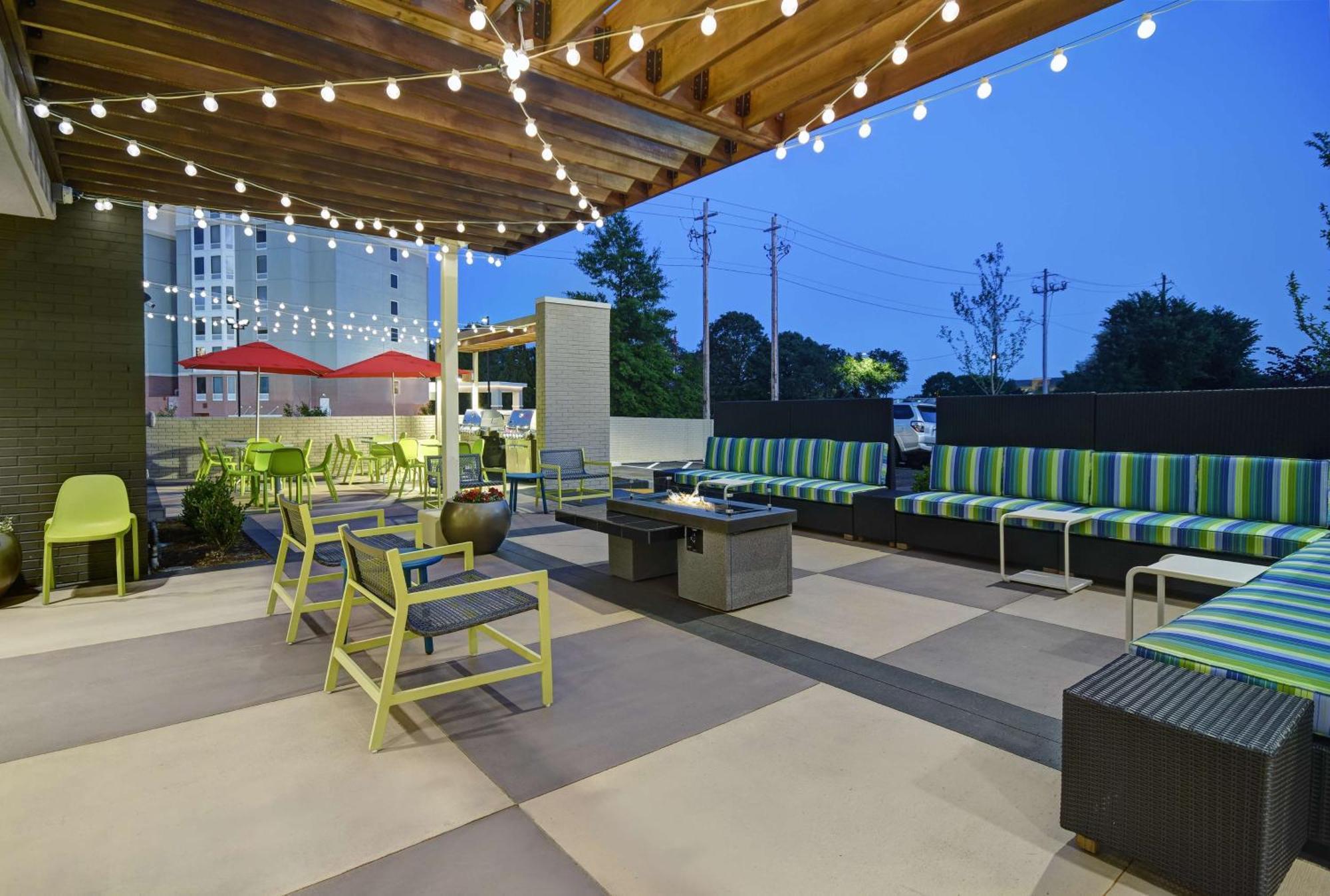 Home2 Suites By Hilton Atlanta Airport North College Park Exterior foto